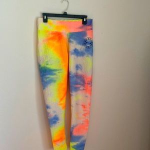 W. L. M. P. D. LEGGINGS!!